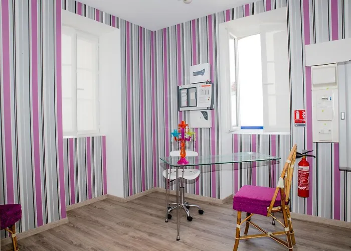 Annexe De La Gare 2*