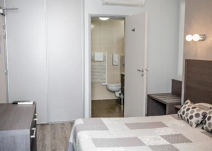 Annexe De La Gare Hotel Hendaye